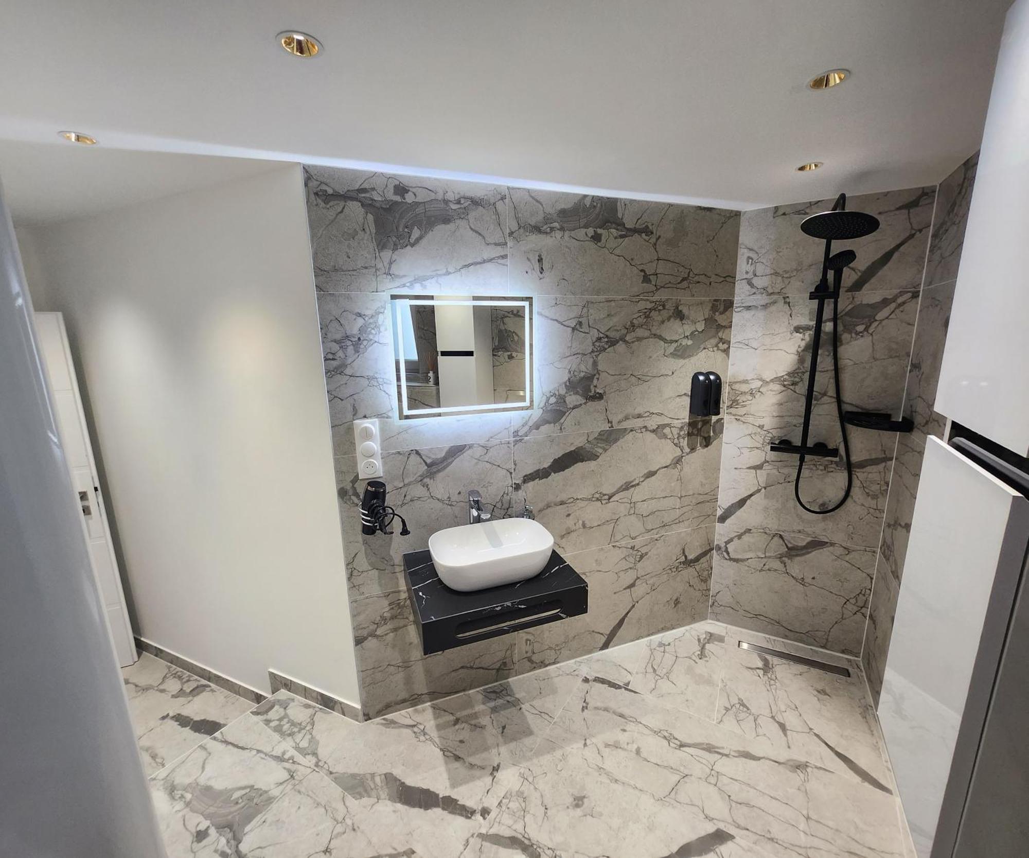 A O G Prestige Relax Max Spa Sauna Algolsheim Exteriér fotografie